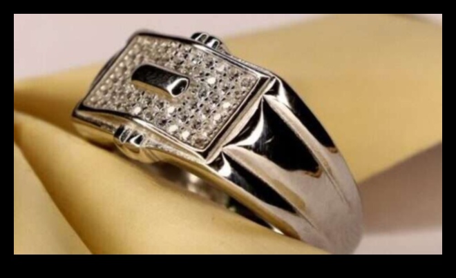 كنوز خالدة: تمتع بالأناقة مع خواتمنا الكلاسيكية