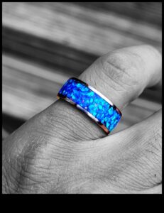 كنوز خالدة: تمتع بالأناقة مع خواتمنا الكلاسيكية