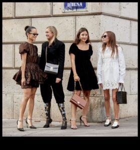 التركيز على الموضة إلى الأمام: تحديد الاتجاهات بمظهرك المميز