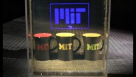 مواد العرض المبتكرة: تكنولوجيا النانو والشاشات الشفافة