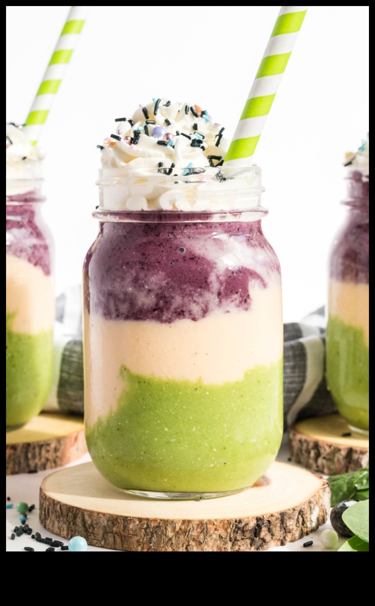 الحب متعدد الطبقات: عرض فن عصائر الفاكهة ذات الطبقات المثالية