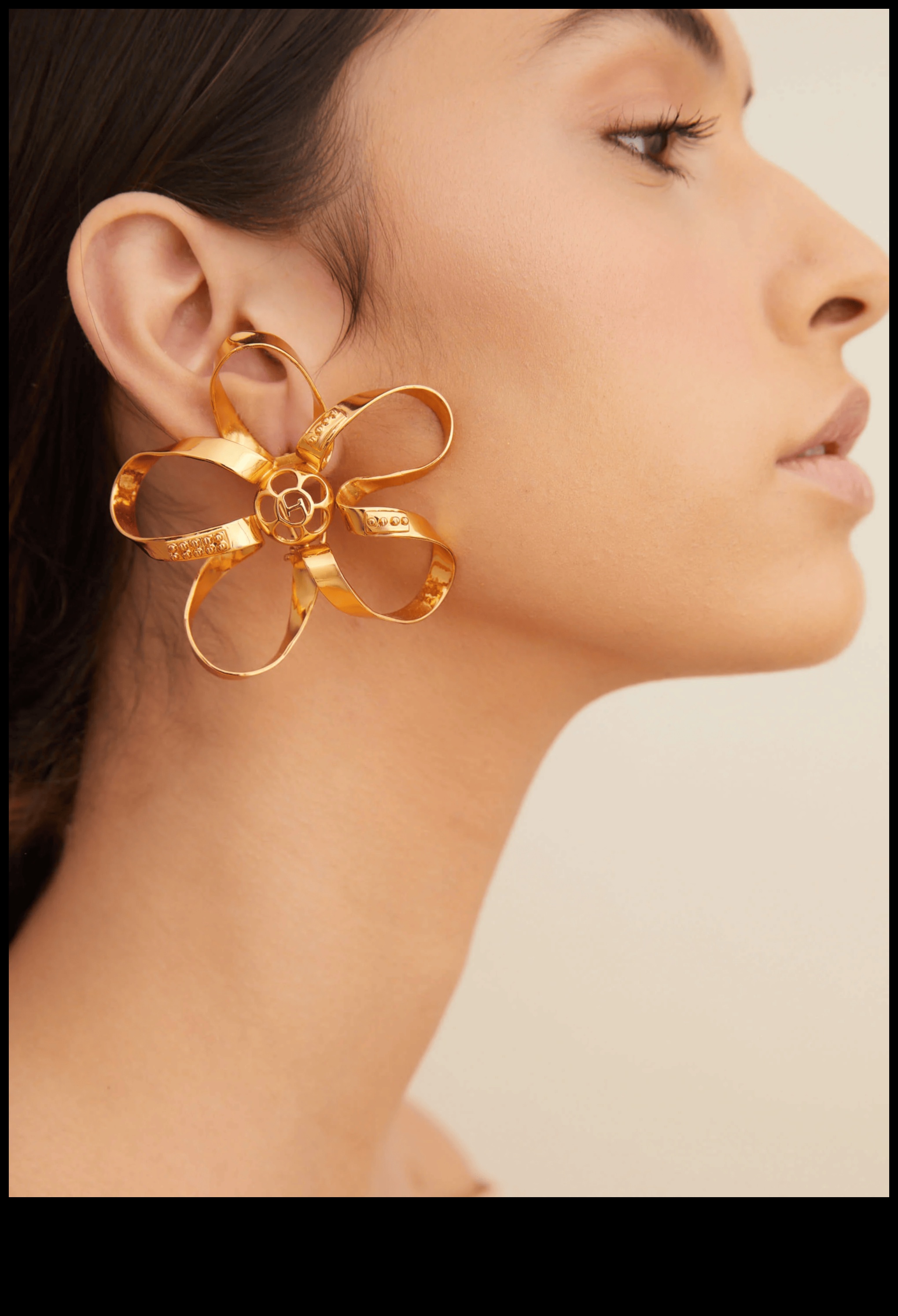 النعمة اللامعة: تزين بإشعاع الذهب الخالص