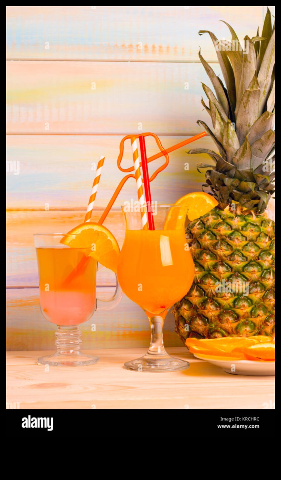 الجنة الاستوائية في كوب: تجربة عصائر الفاكهة الطازجة الغريبة